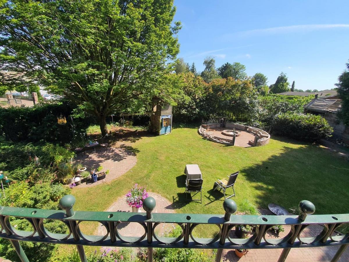 De Vliegende Vlinder Bed and Breakfast Nederweert Εξωτερικό φωτογραφία